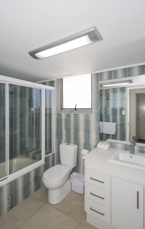 Beachside Tower Apartments Голд-Кост Экстерьер фото