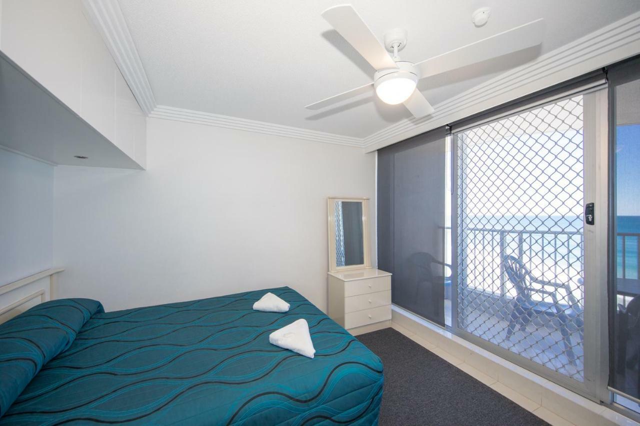 Beachside Tower Apartments Голд-Кост Экстерьер фото