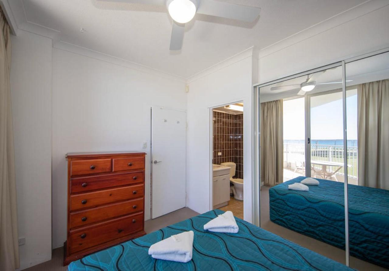 Beachside Tower Apartments Голд-Кост Экстерьер фото